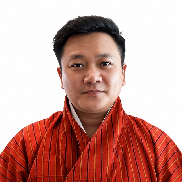 Lungten Tshering, Principal of Omeya